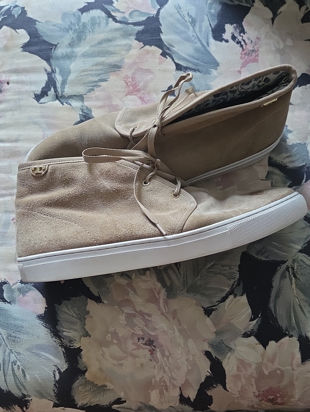 Tory Burch Iggy Lt. Camel Suede High Top Sneaker 11